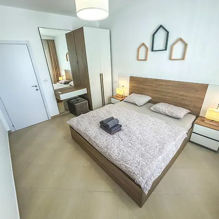 Gasthof Spacious Living 828 Golem (Tirana)