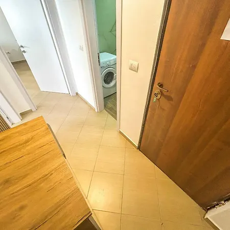 Spacious Living 828 Zajazd Golem (Tirana)
