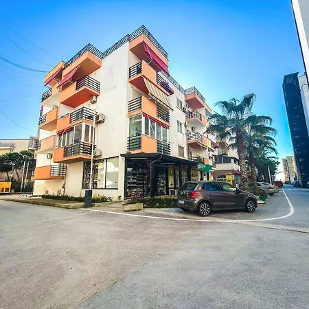 Spacious Living 828 Inn *